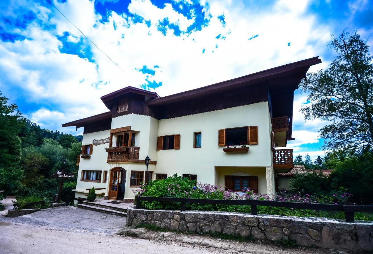 Hotel Las Cascadas La Cumbrecita Exterior photo